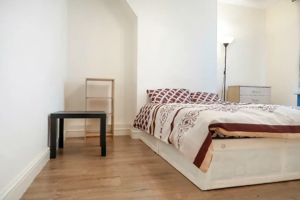 Hilliard House Apartment London